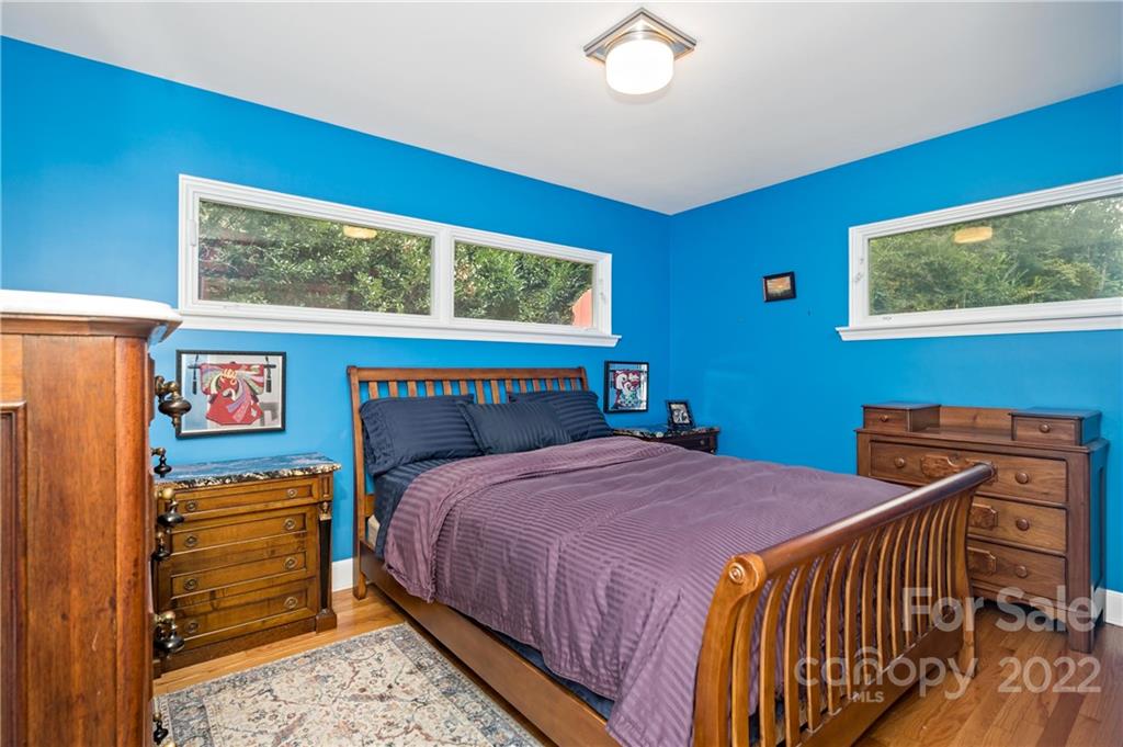 17 Maplewood Road Asheville NC 28804