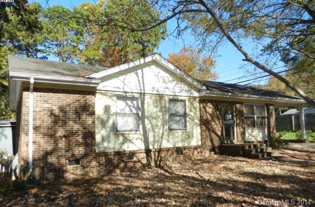 1453 Fox Run Drive Charlotte NC 28212