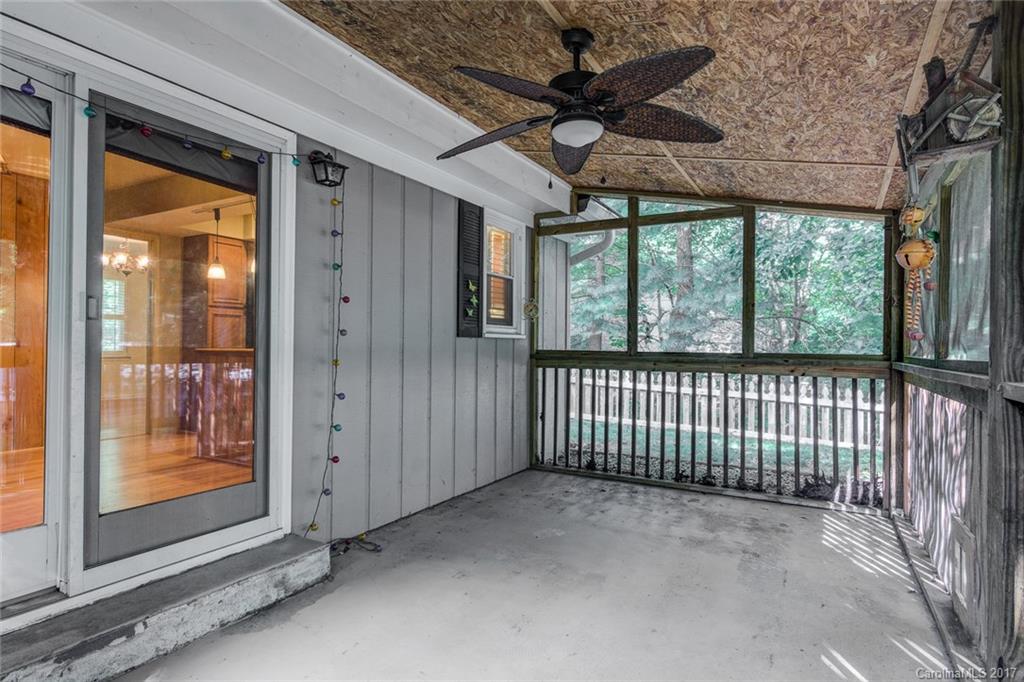 14 Brushwood Road Asheville NC 28804