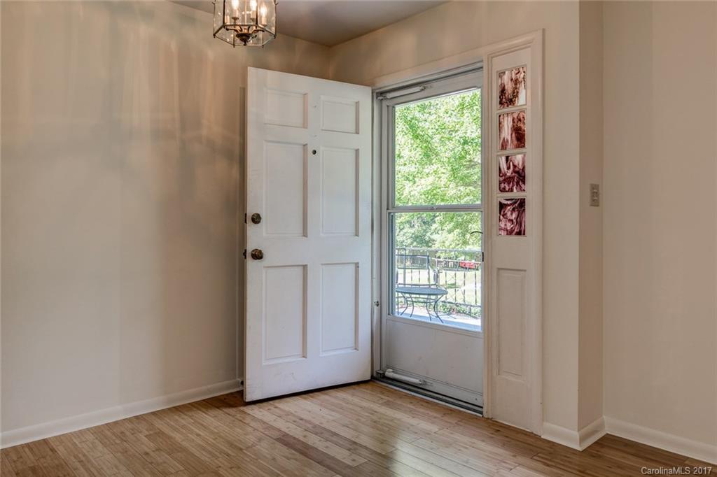 14 Brushwood Road Asheville NC 28804