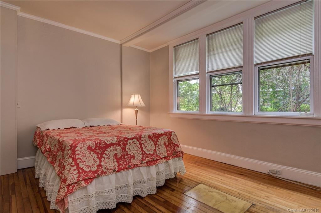 41 Panola Street Asheville NC 28801