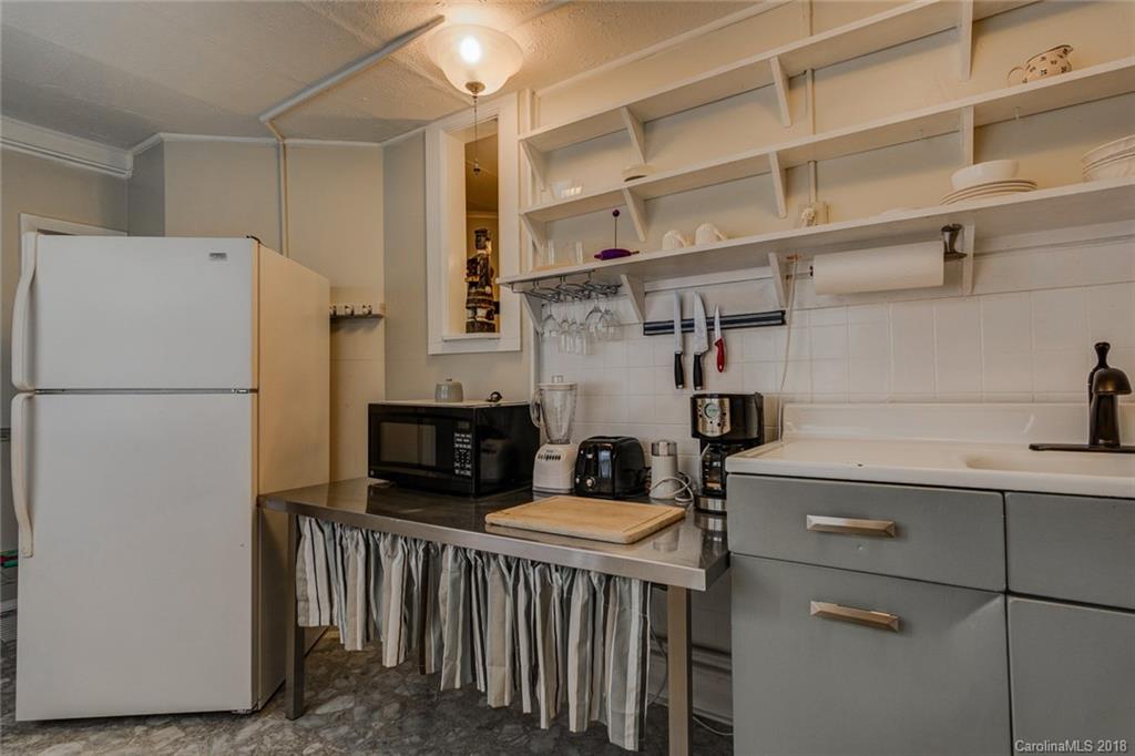 41 Panola Street Asheville NC 28801