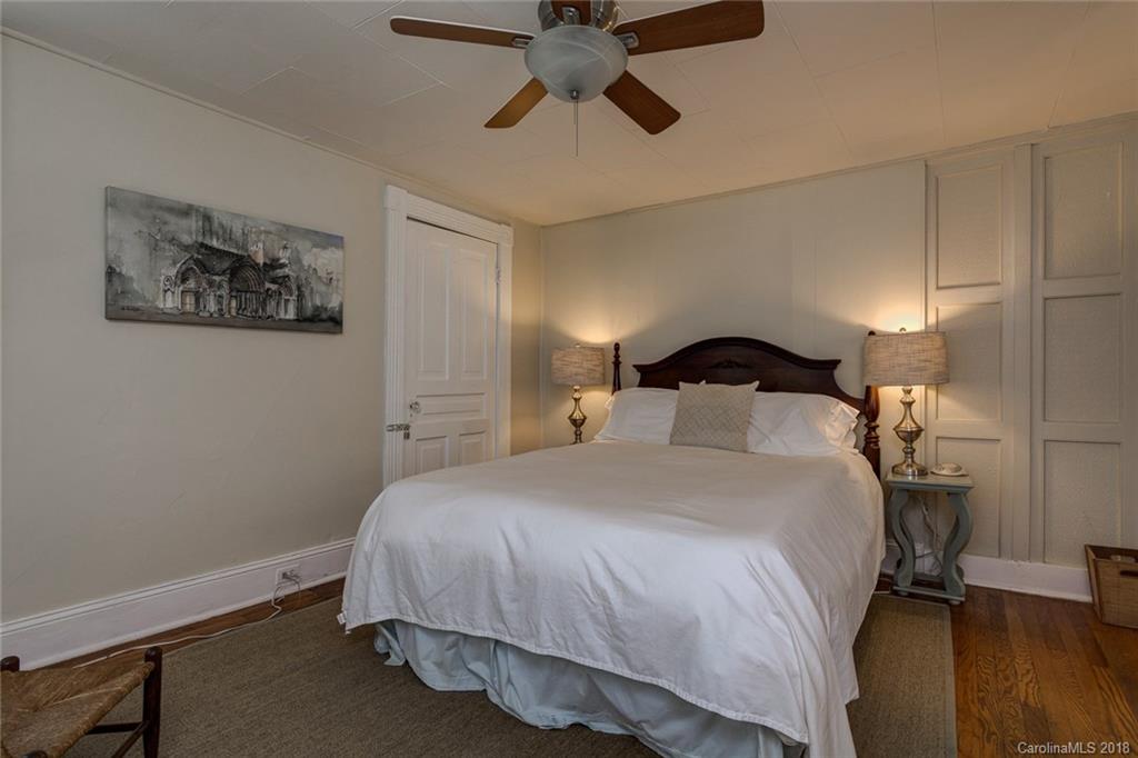 41 Panola Street Asheville NC 28801