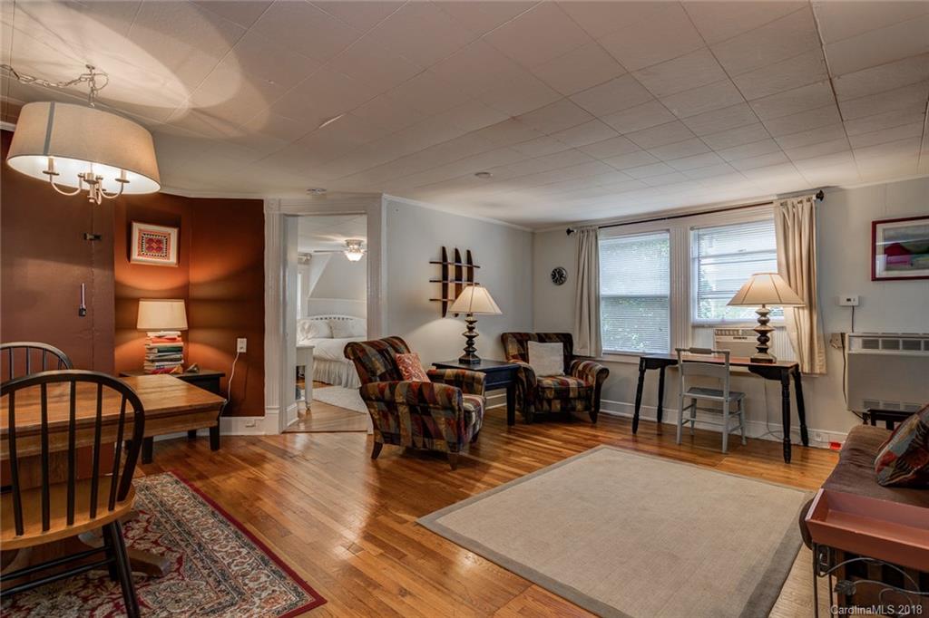 41 Panola Street Asheville NC 28801