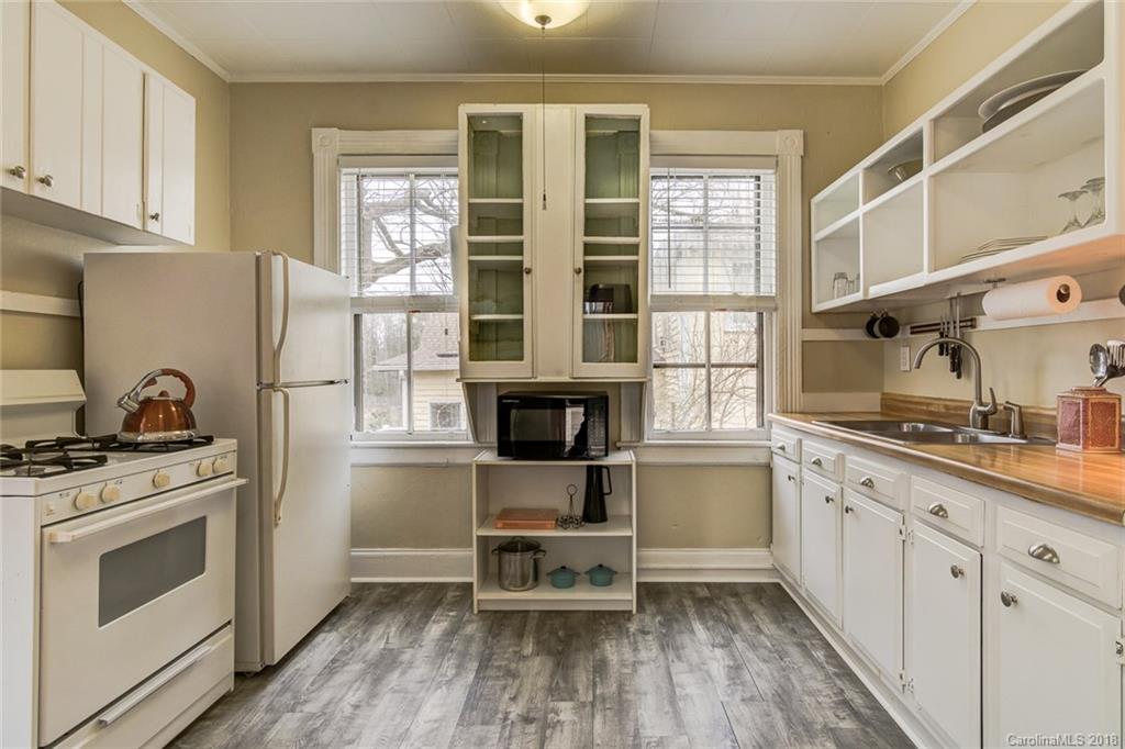 41 Panola Street Asheville NC 28801