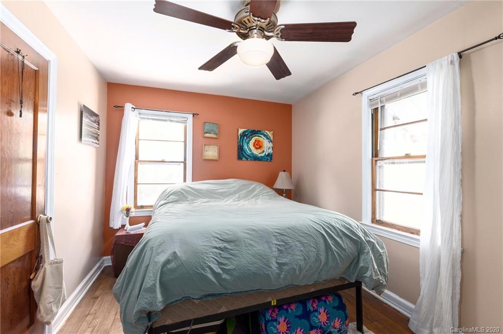 166 Rumbough Place Asheville NC 28806