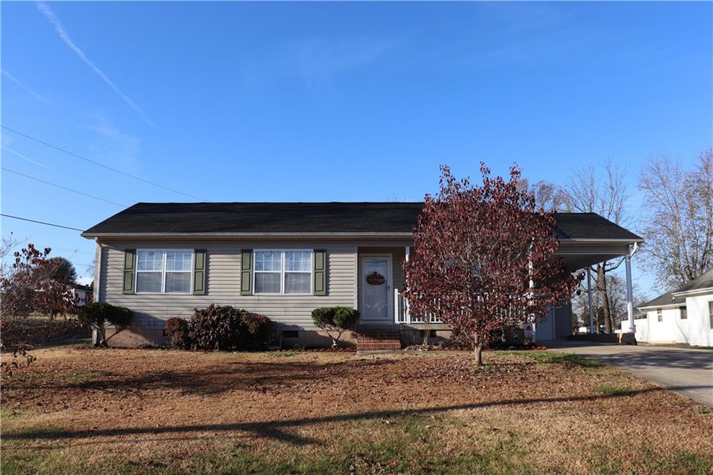 134 North Main Street Granite Falls NC 28630