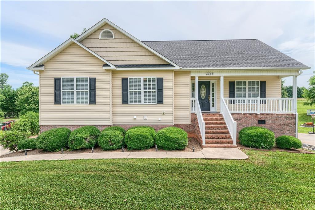 3363 48th Avenue Lane Ne Hickory NC 28601