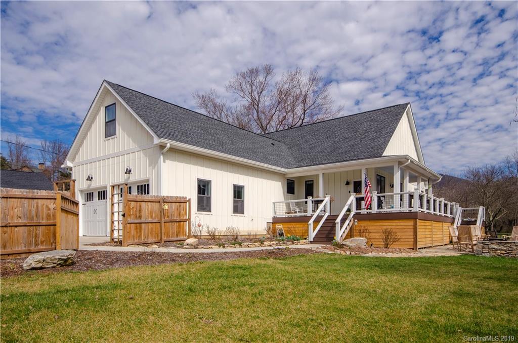 8 Killian Road Asheville NC 28804
