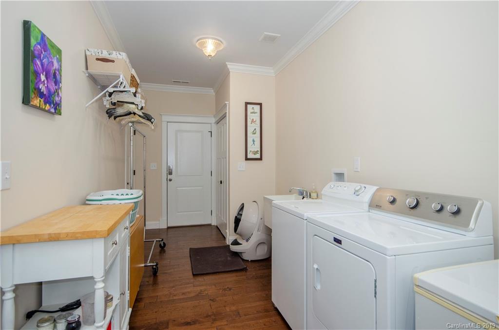 8 Killian Road Asheville NC 28804