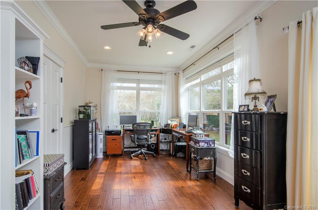 8 Killian Road Asheville NC 28804