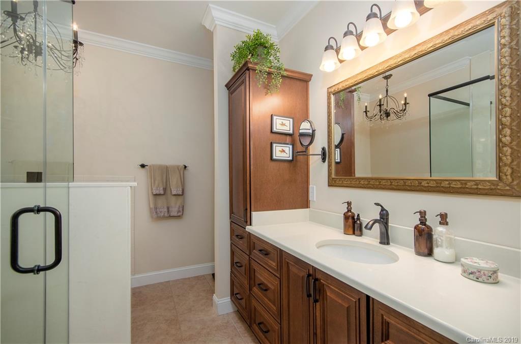 8 Killian Road Asheville NC 28804