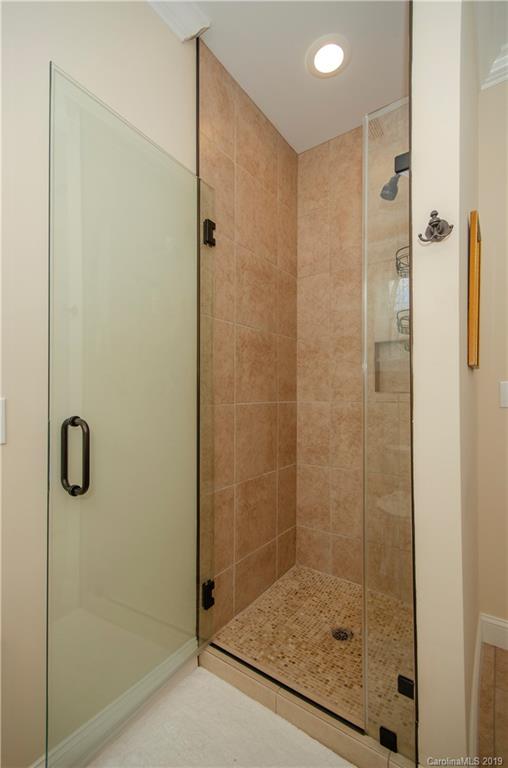 8 Killian Road Asheville NC 28804