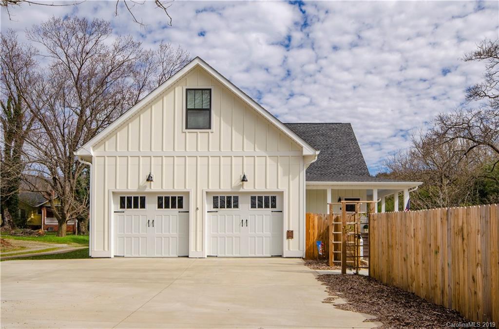 8 Killian Road Asheville NC 28804