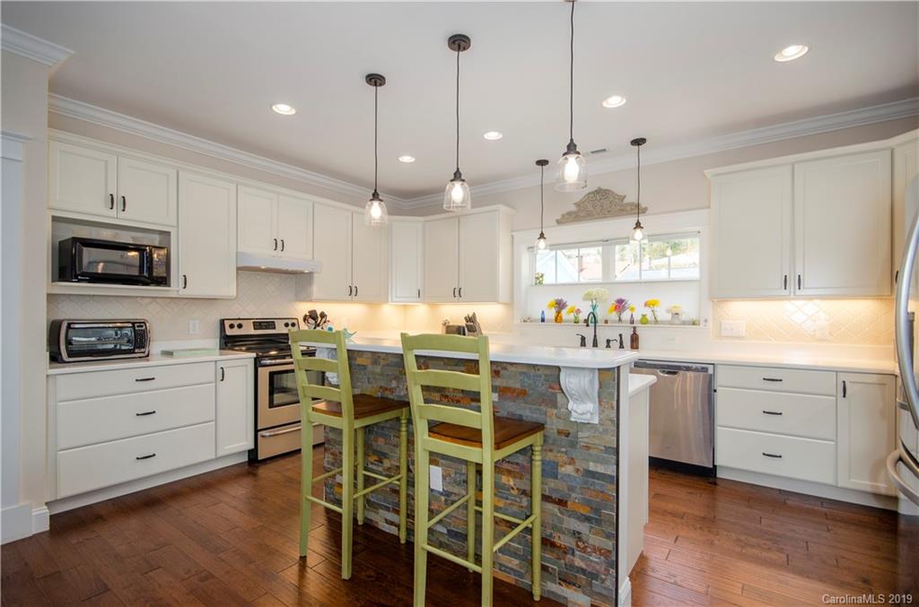 8 Killian Road Asheville NC 28804
