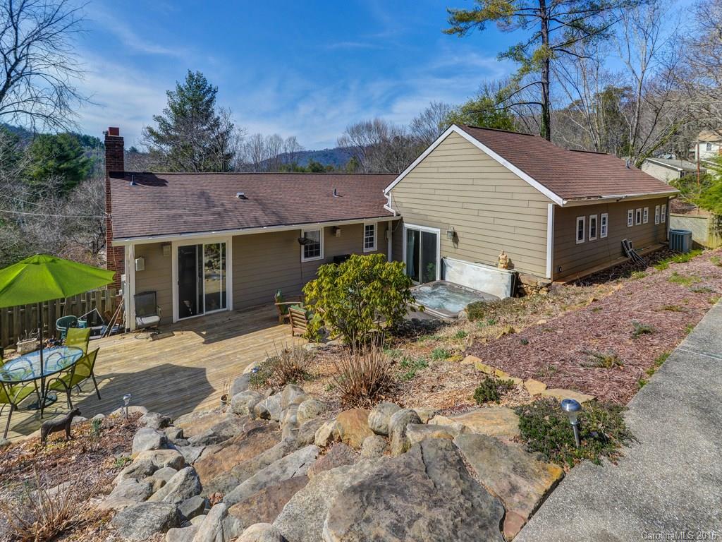 9 Upland Road Asheville NC 28804