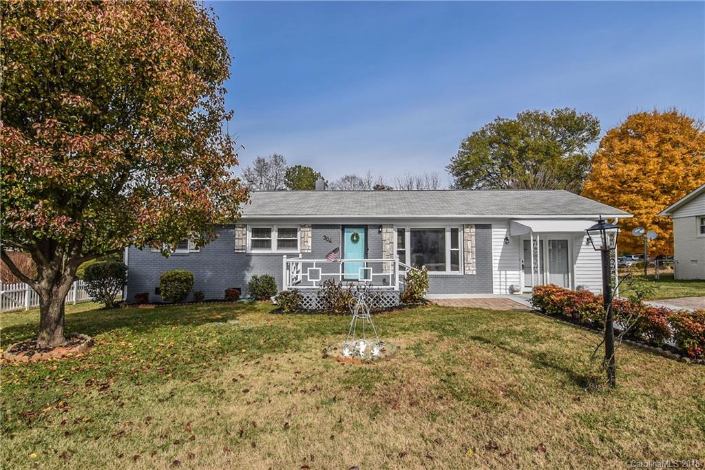304 W Buckoak Street Stanley NC 28164