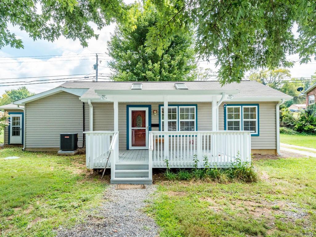 3710 Pisgah Drive Canton NC 28716