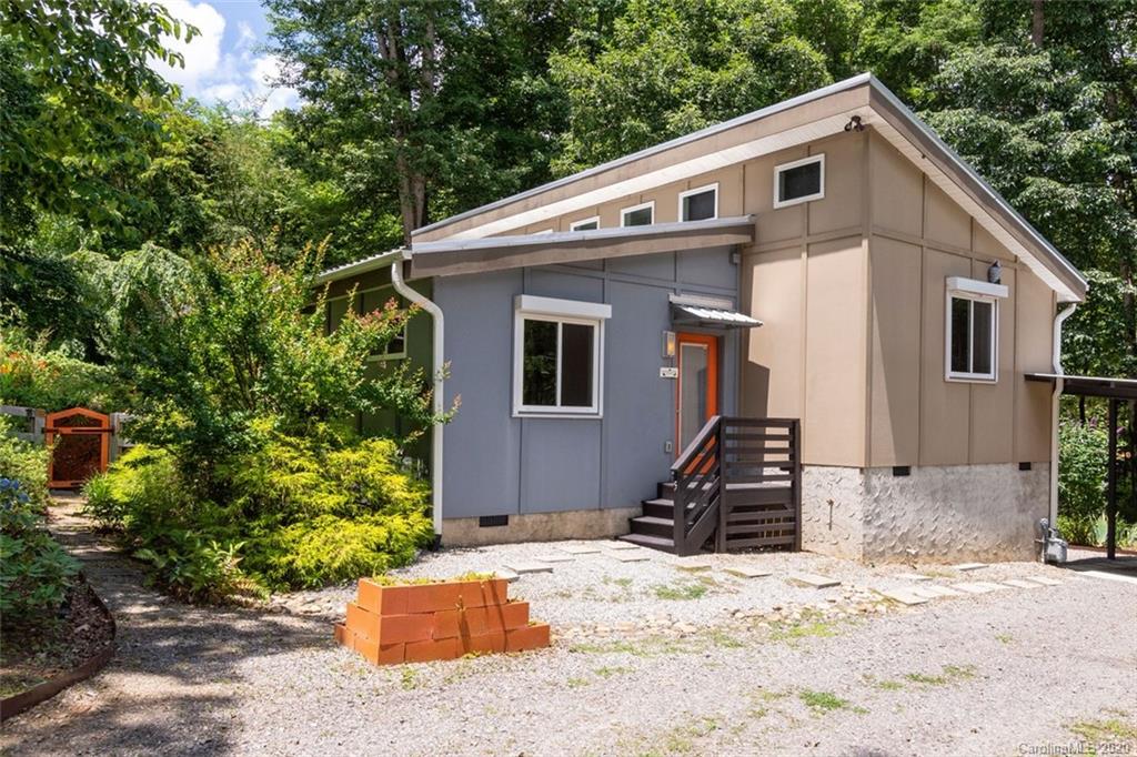 5 And 19 Digges Road Asheville NC 28805