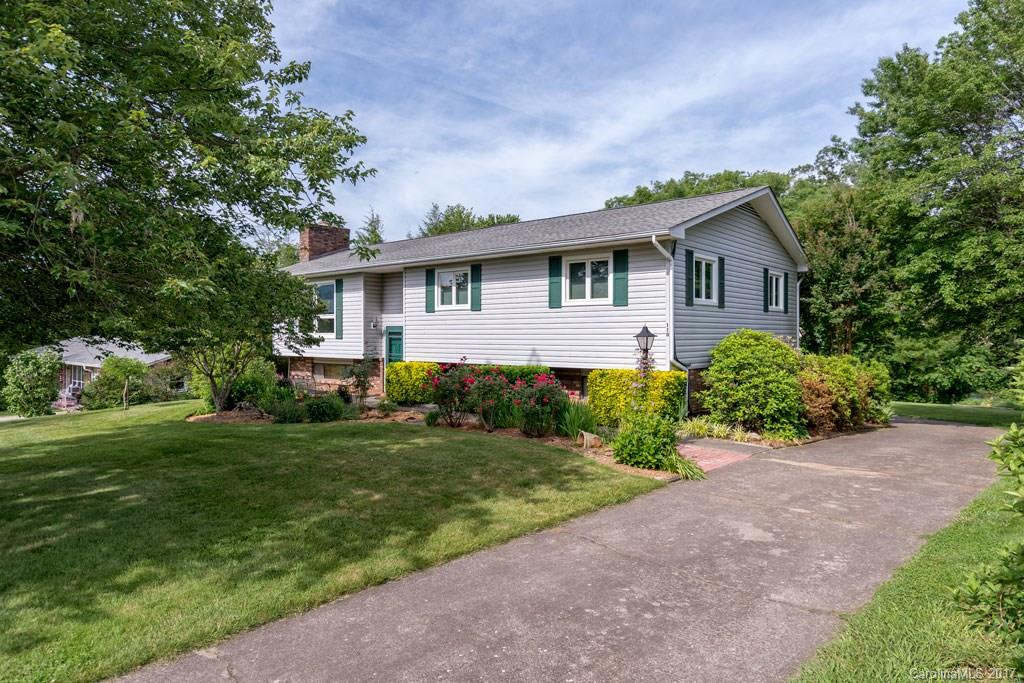 110 Dogwood Drive Weaverville NC 28787