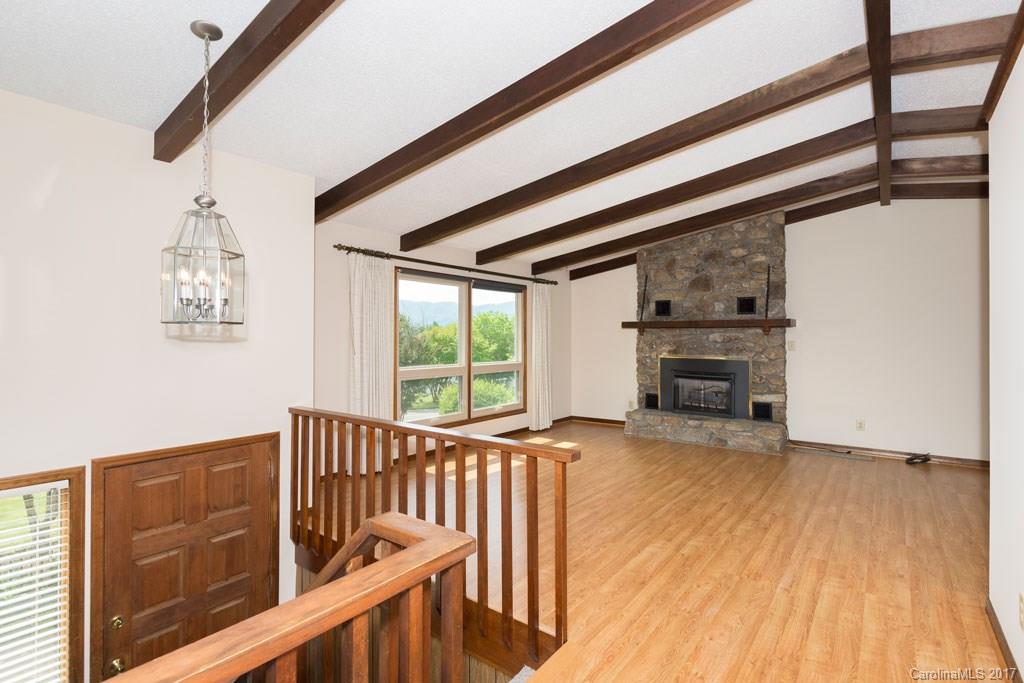 110 Dogwood Drive Weaverville NC 28787