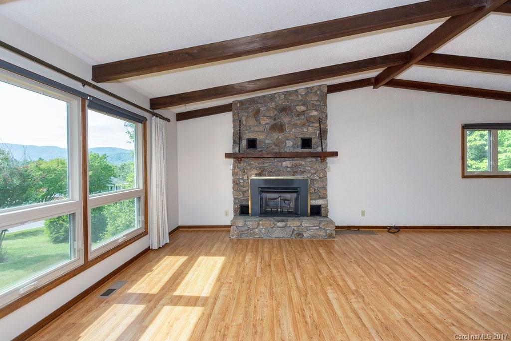 110 Dogwood Drive Weaverville NC 28787