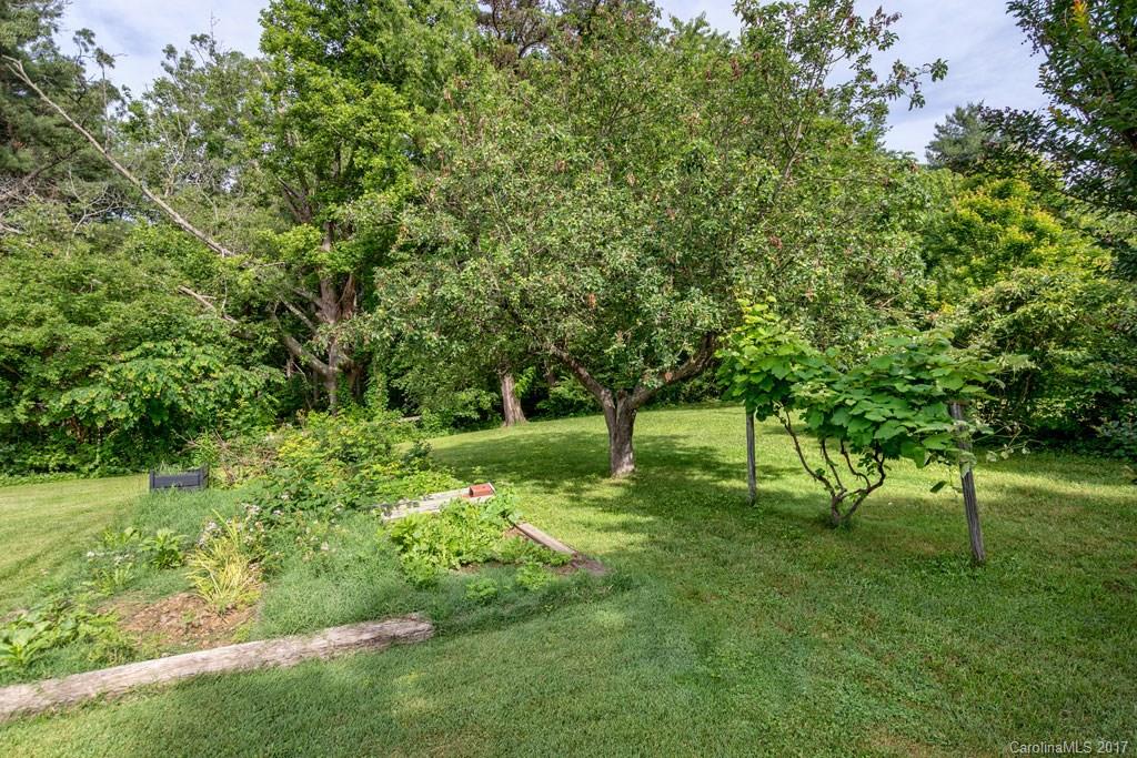 110 Dogwood Drive Weaverville NC 28787