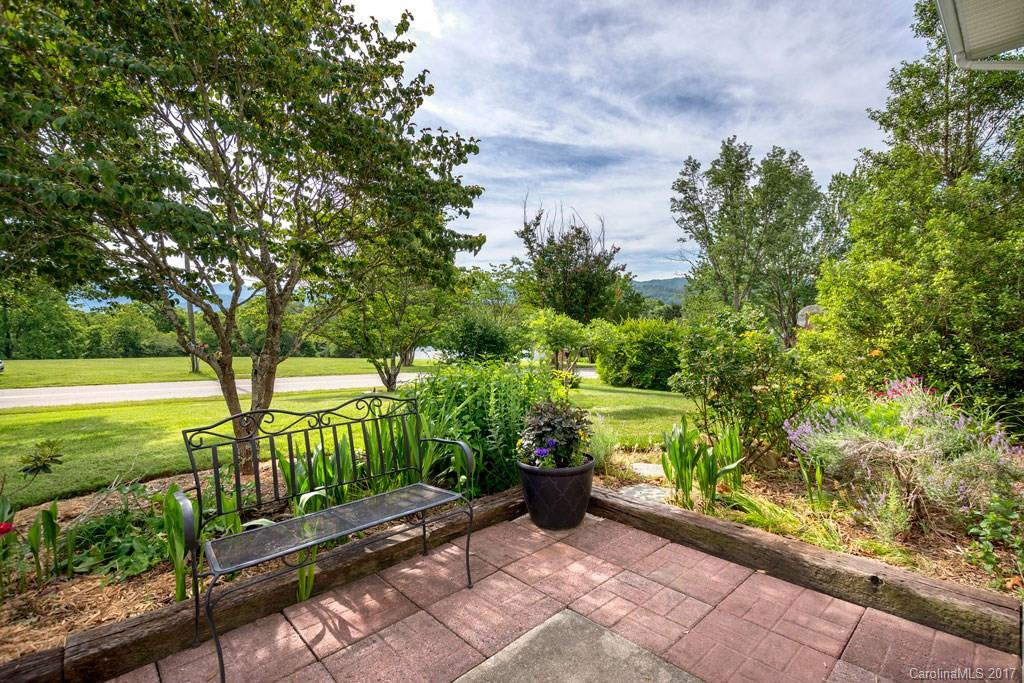 110 Dogwood Drive Weaverville NC 28787