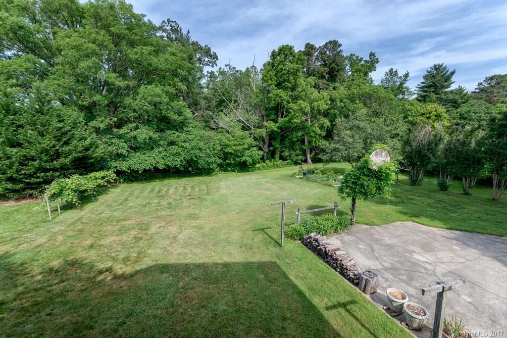 110 Dogwood Drive Weaverville NC 28787