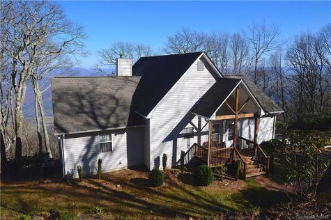 411 Middle Top Loop Maggie Valley NC 28751