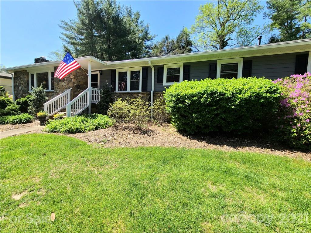 1 S Oak Forest Drive Asheville NC 28803