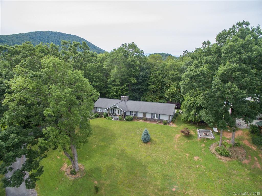 81 Lotawatah Drive Burnsville NC 28714