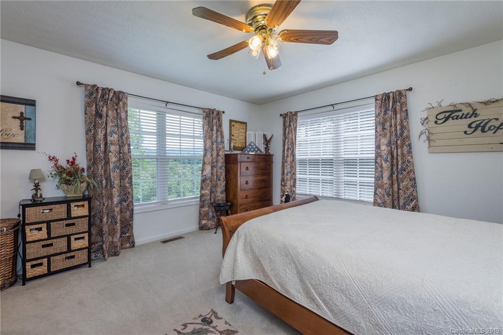 81 Lotawatah Drive Burnsville NC 28714