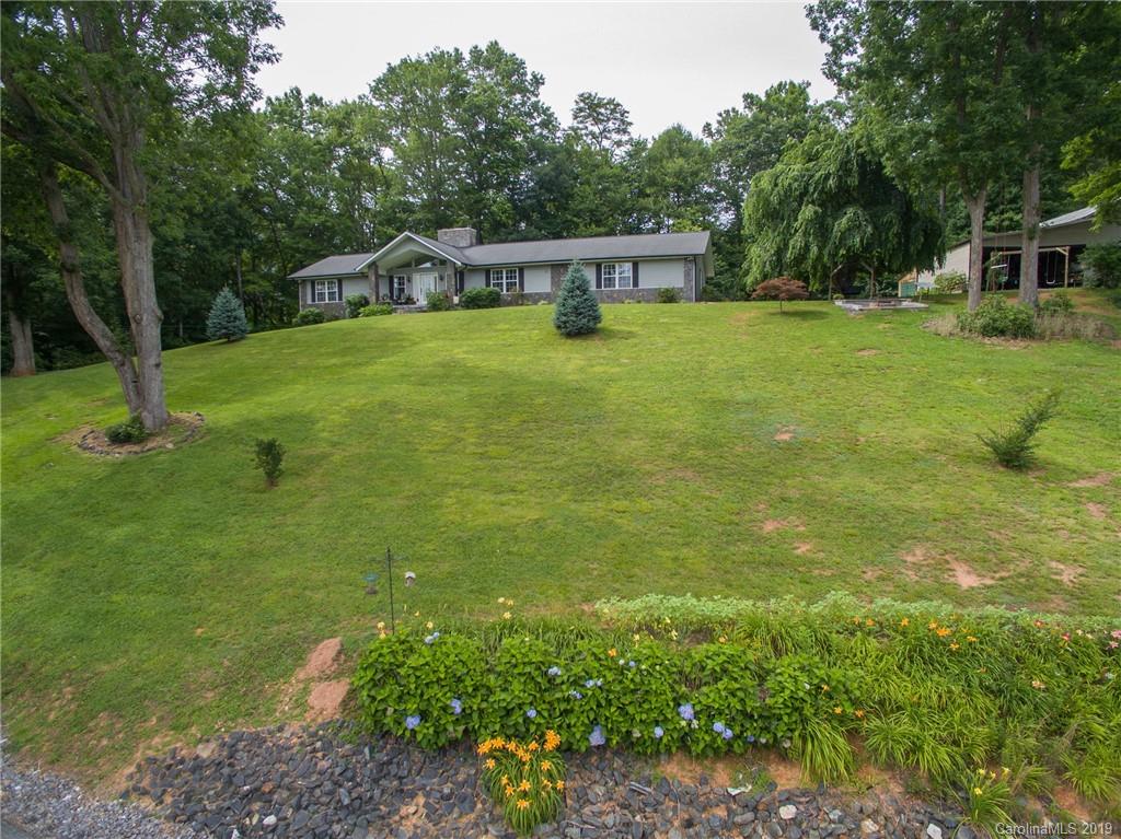 81 Lotawatah Drive Burnsville NC 28714