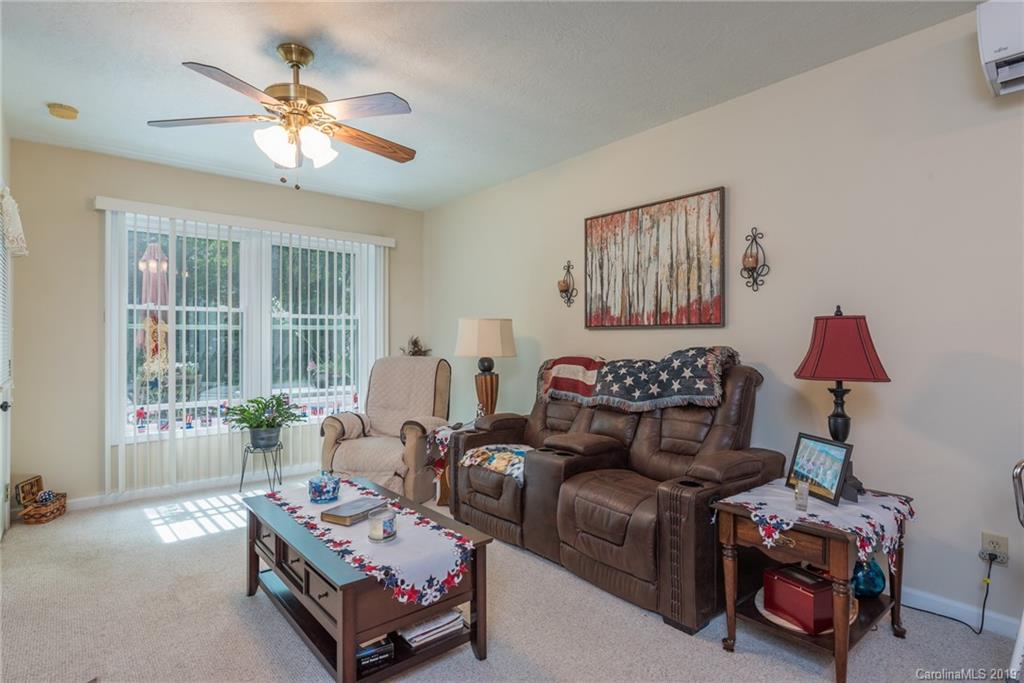 81 Lotawatah Drive Burnsville NC 28714