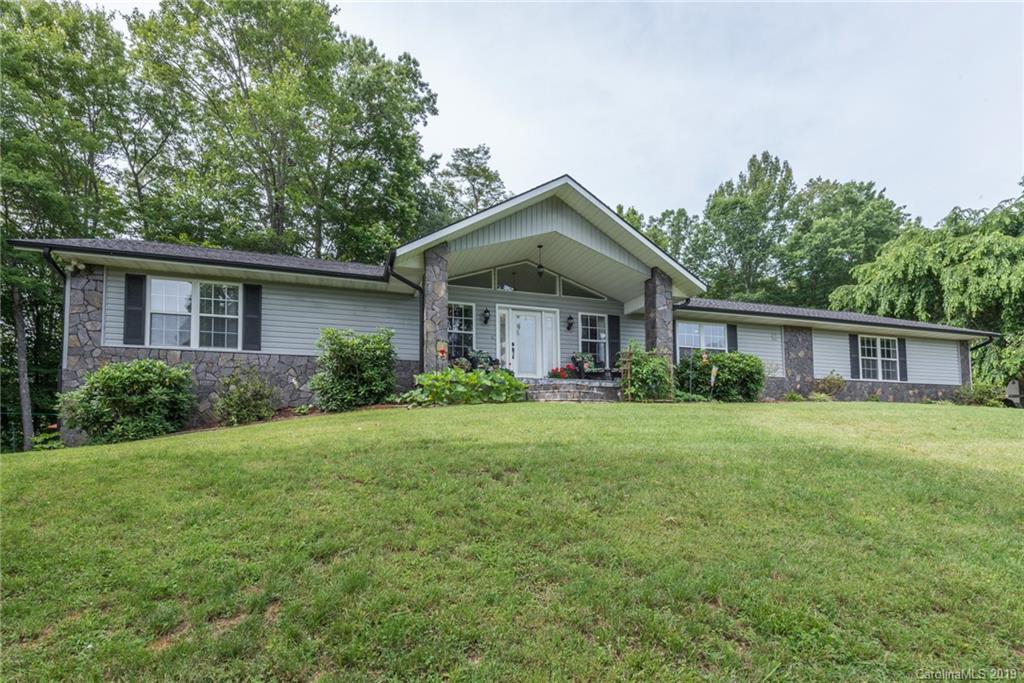 81 Lotawatah Drive Burnsville NC 28714