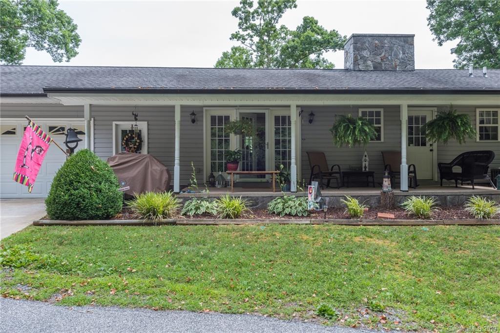 81 Lotawatah Drive Burnsville NC 28714