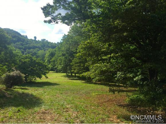 1755 Shook Cove Road Tuckasegee NC 28783