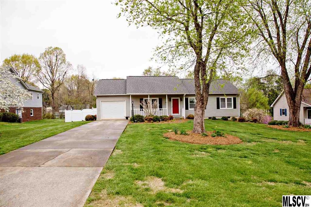 2011 19th Avenue Drive NE Hickory NC 28601