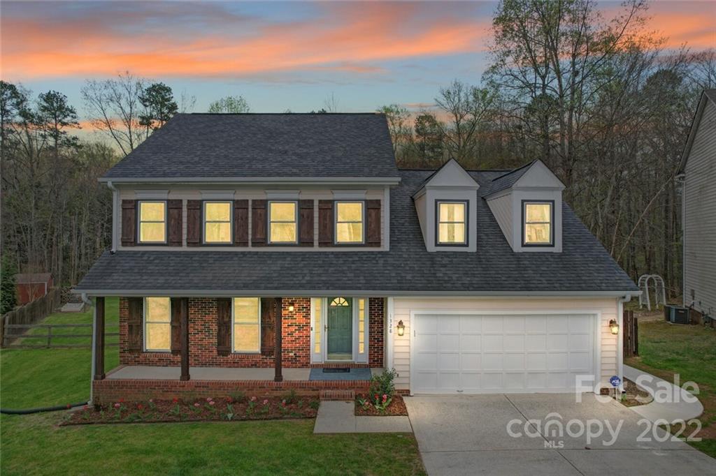 1328 Forest Wood Drive Matthews NC 28105