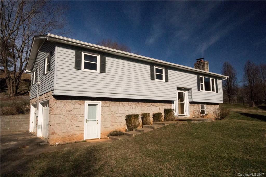 143 Mccracken Street Waynesville NC 28786