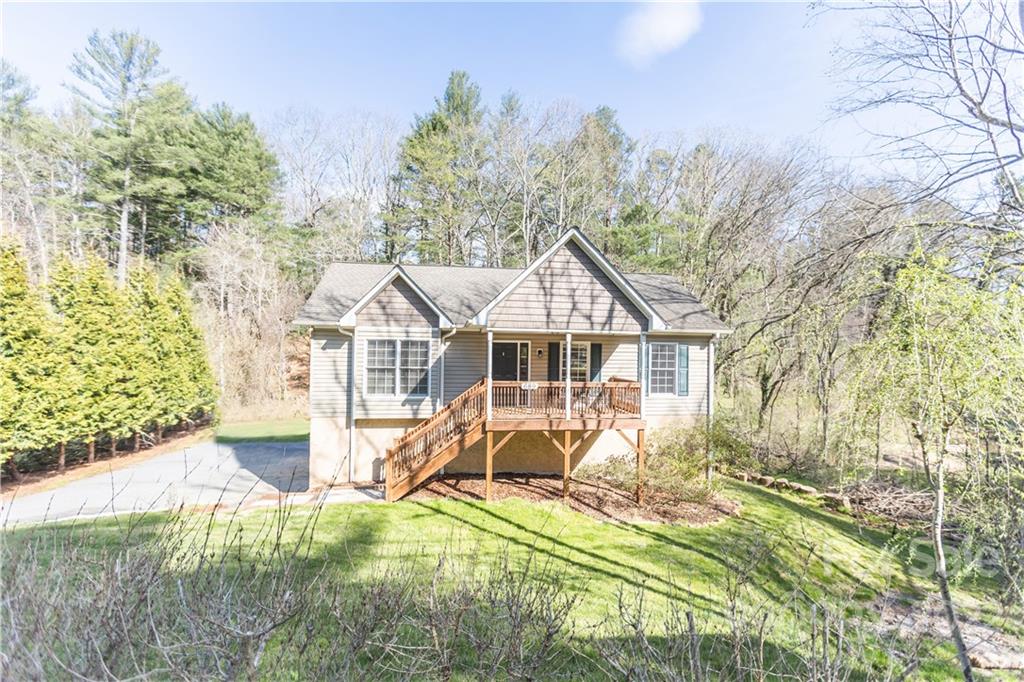 689 New Haw Creek Road Asheville NC 28805
