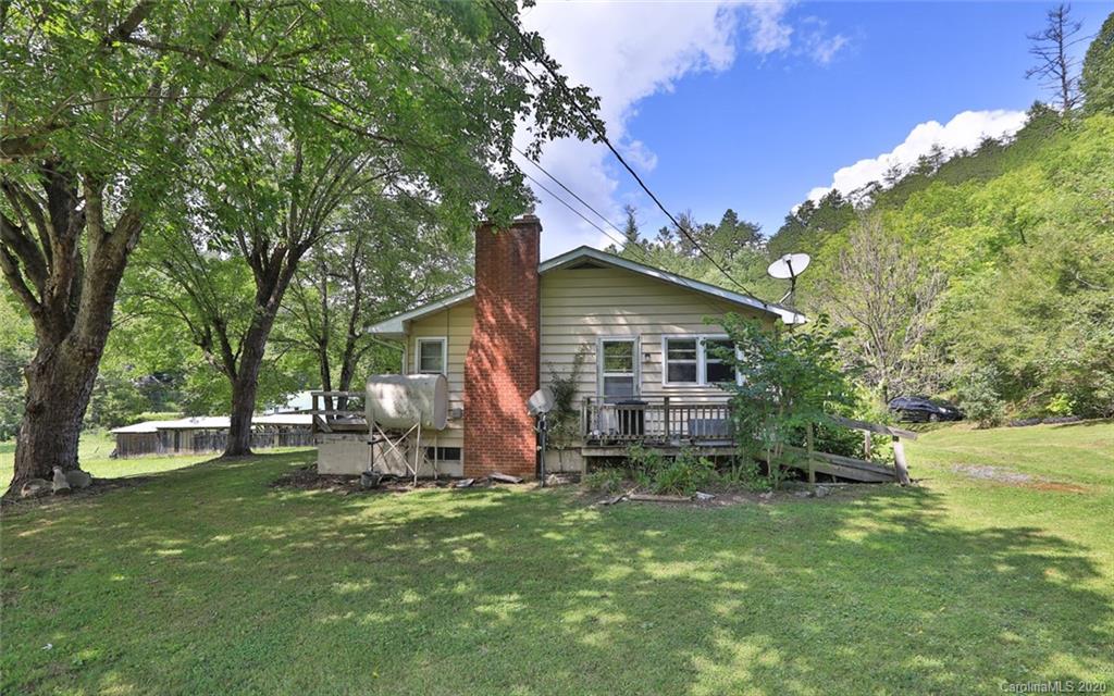 18 Sams Crossing Marshall NC 28753