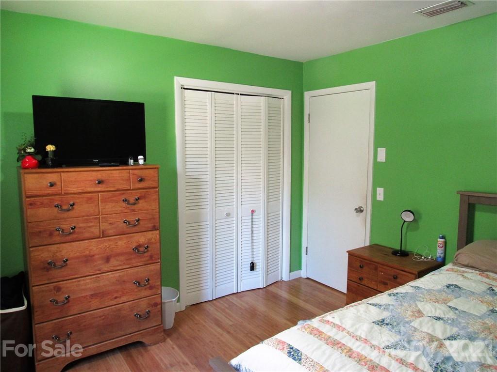 280 Pioneer Drive Waynesville NC 28786