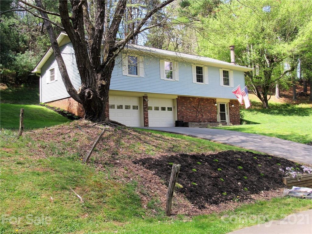 280 Pioneer Drive Waynesville NC 28786