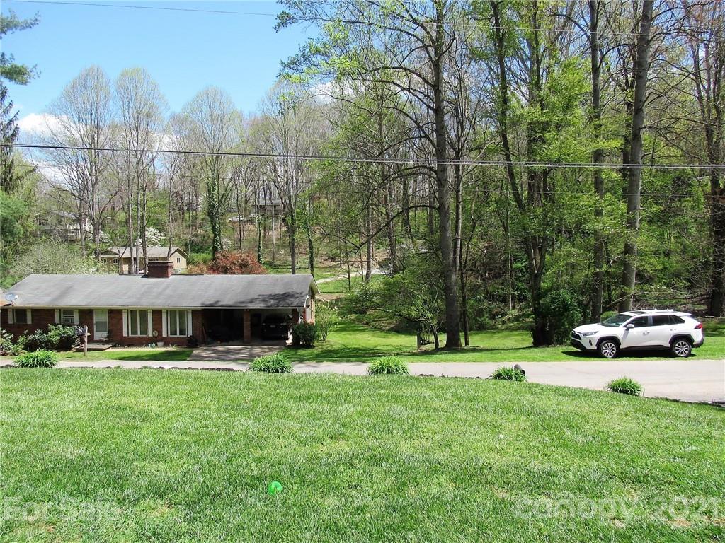 280 Pioneer Drive Waynesville NC 28786