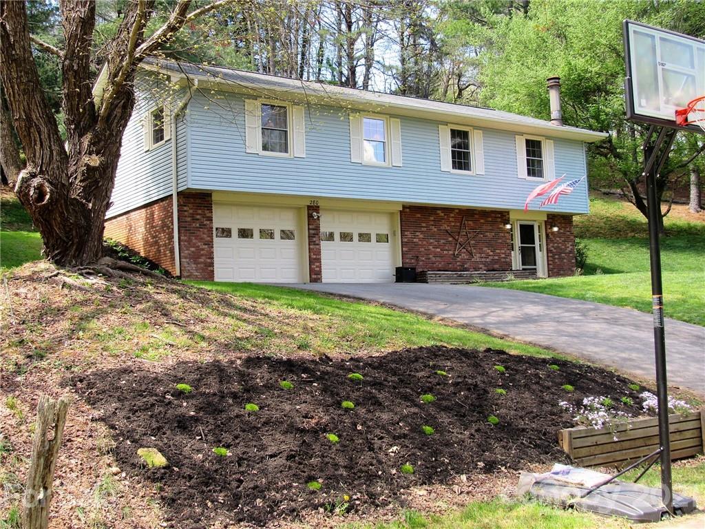 280 Pioneer Drive Waynesville NC 28786