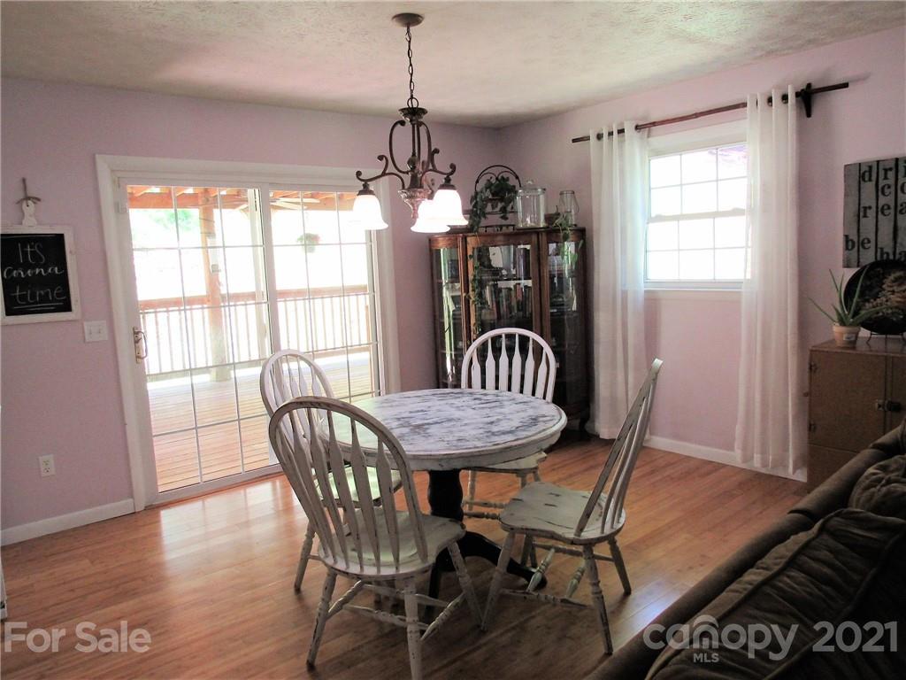 280 Pioneer Drive Waynesville NC 28786