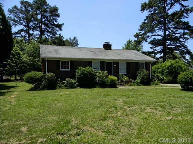 1817 Mineral Springs Road Charlotte NC 28262
