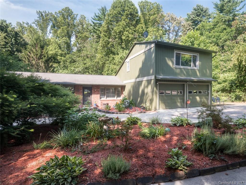 5 Moss Lane Arden NC 28704